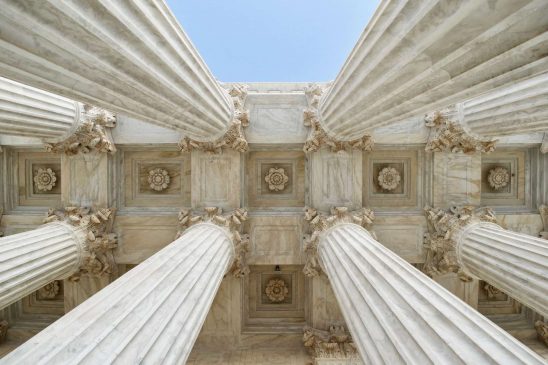 regulacion-ley-unsplash