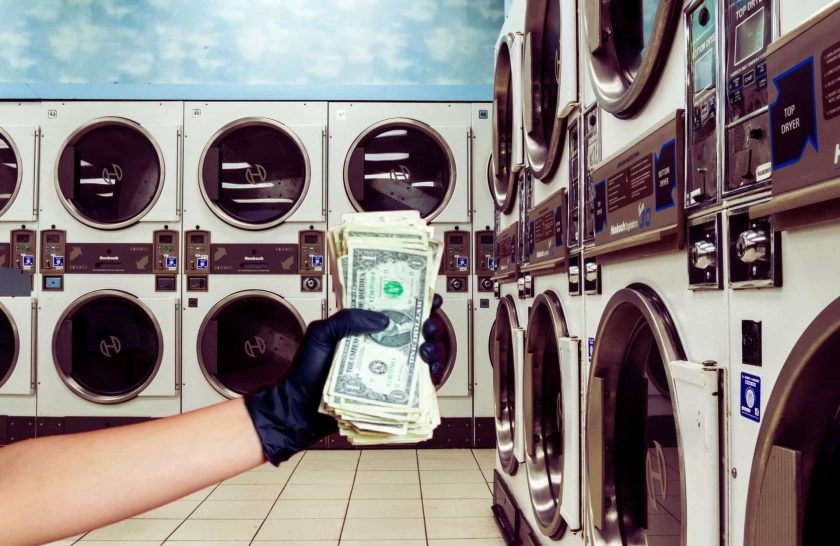 lavado-dinero-unsplash-canva