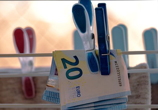 money-unsplash